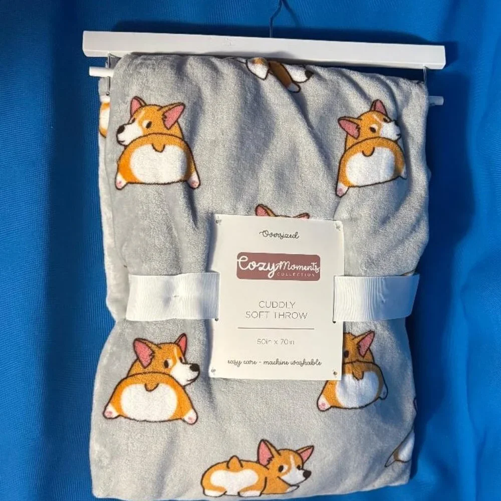 NWT / NEW CORGI ( PEMBROKE / CARDIGAN WELSH ) OVERSIZED 50” X 70” PLUSH THROW